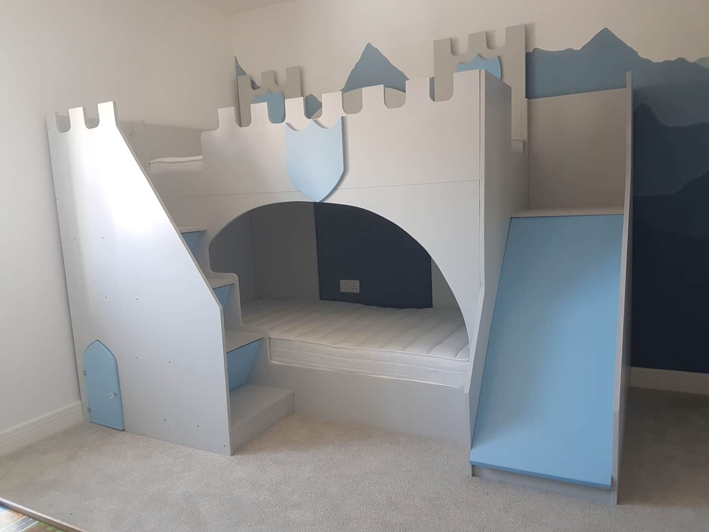 Boys castle clearance bed